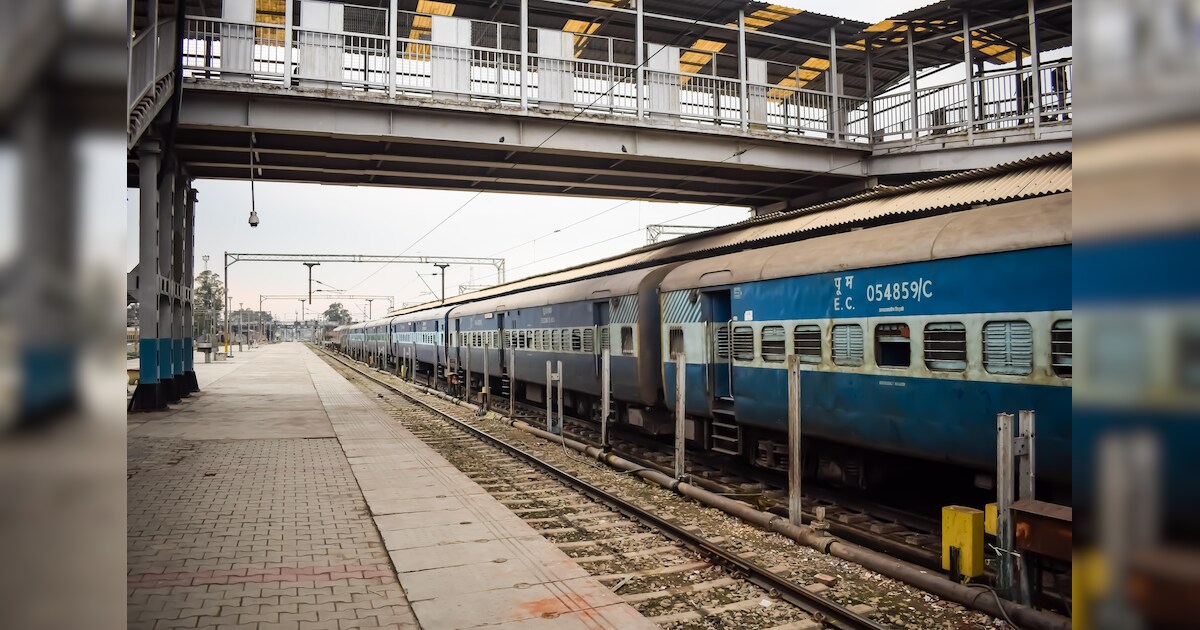 Shirdi to Manmad Railway Pickup Drop